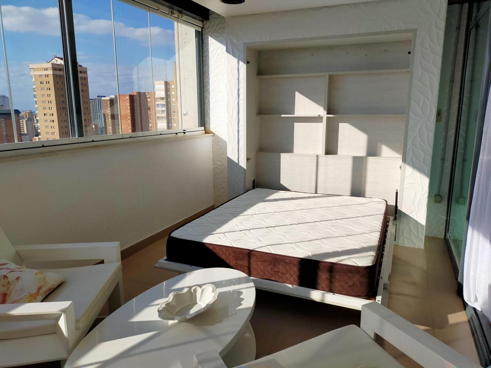Apartamento Torre D'Oboe Vistas Al Mar เบนิดอร์ม ภายนอก รูปภาพ