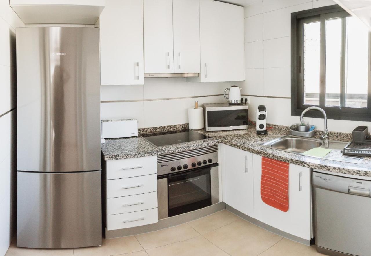 Apartamento Torre D'Oboe Vistas Al Mar เบนิดอร์ม ภายนอก รูปภาพ